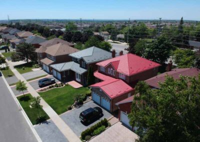 HESTIA_red_grey_0336-1-400×284