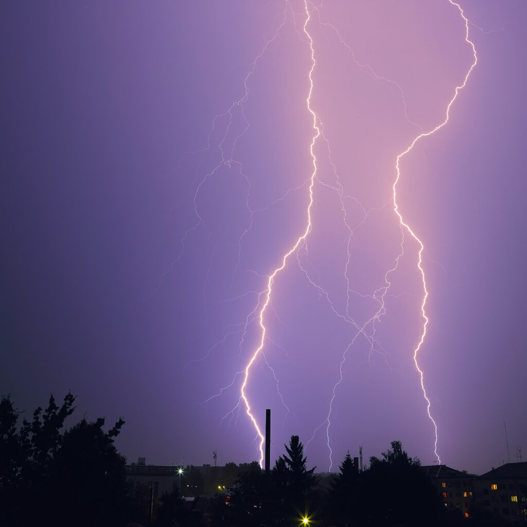 mythes en toiture - Foudre